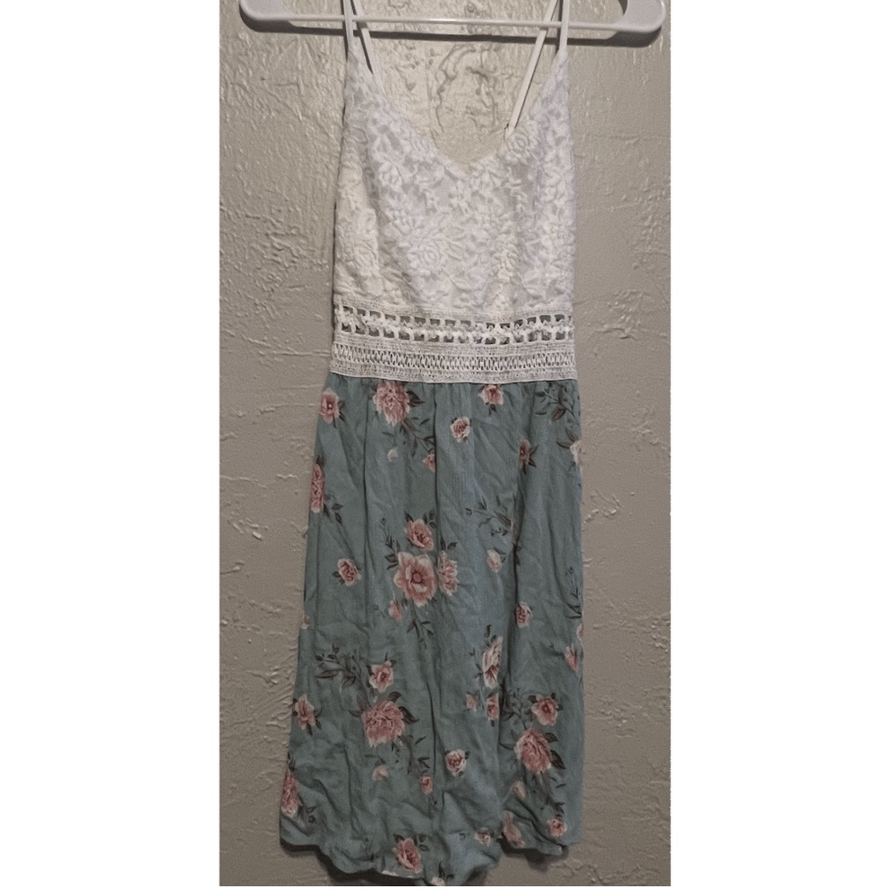 Size L Streetwear Society Floral dress